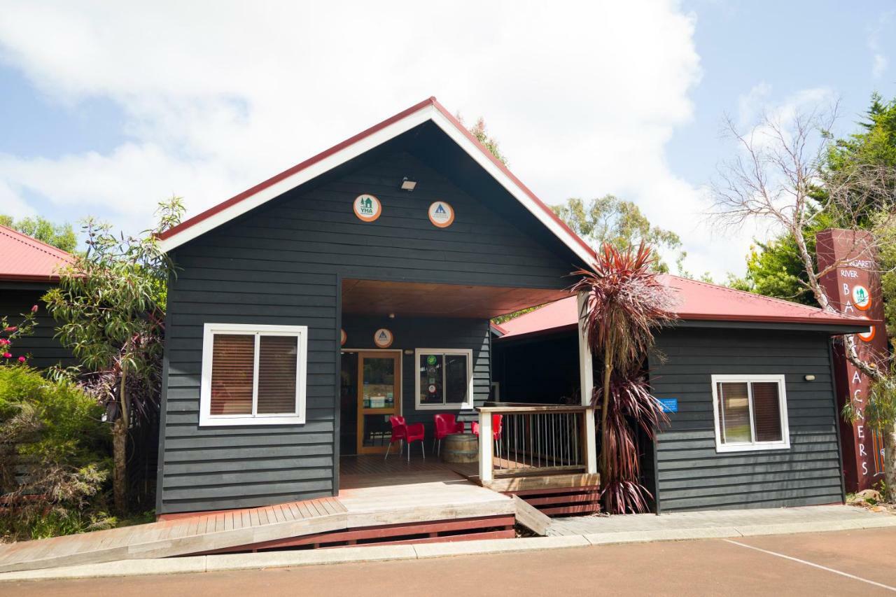 Margaret River Backpackers Yha Hostel Exterior photo