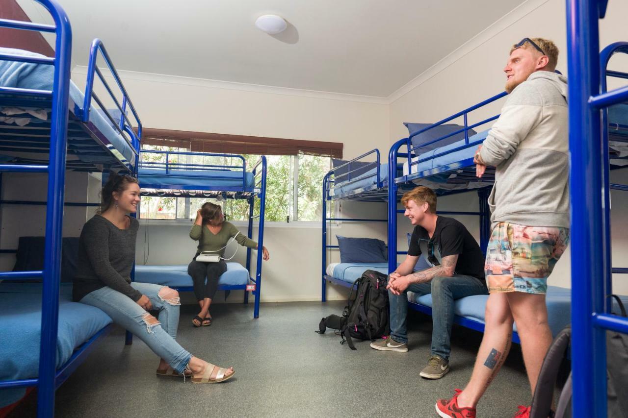 Margaret River Backpackers Yha Hostel Exterior photo